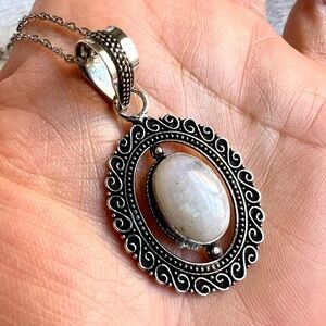 925 ELEGANT Yin Vibe Moonstone Pendant Necklace